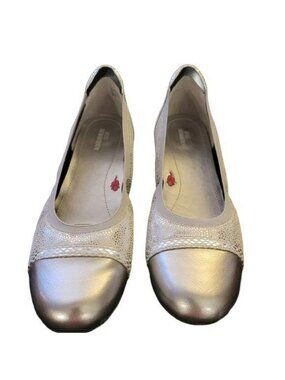 Silver Ballet Flats Ros Hommerson Ronnie Two Tone Flexible Woman's Size 11 JJ426